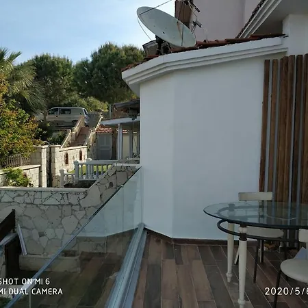 Cesmevillatuna Villa
