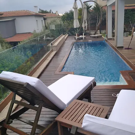 Cesmevillatuna Villa *